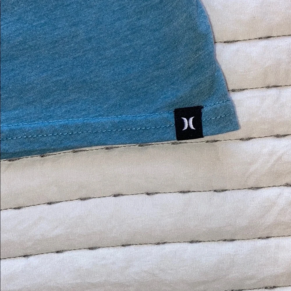 Hurley Tank Top - Picture 5 of 5